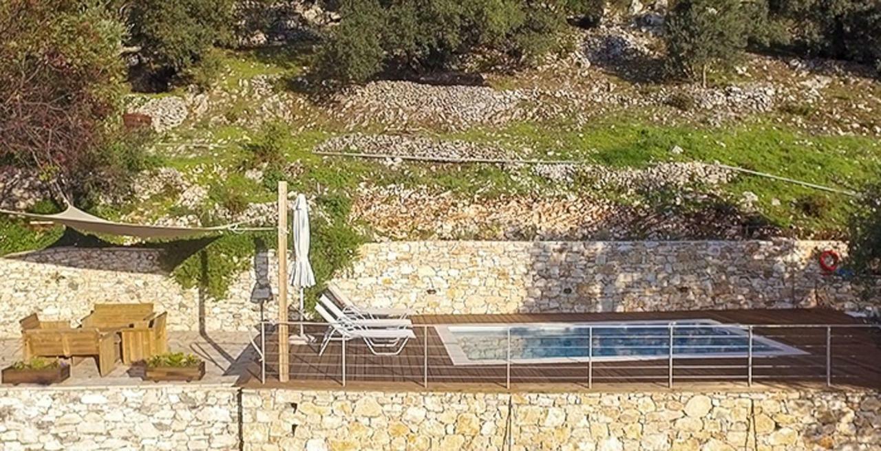 Castelli Olive Press Guest House Acharavi  Ngoại thất bức ảnh