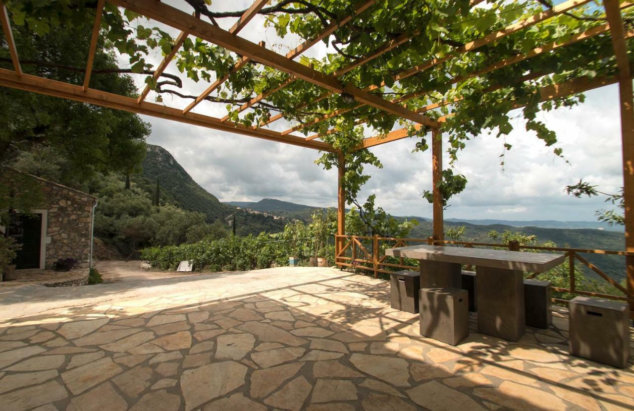 Castelli Olive Press Guest House Acharavi  Ngoại thất bức ảnh